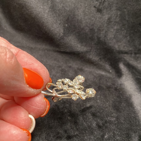 Vintage rhinestone brooch - Picture 3 of 7